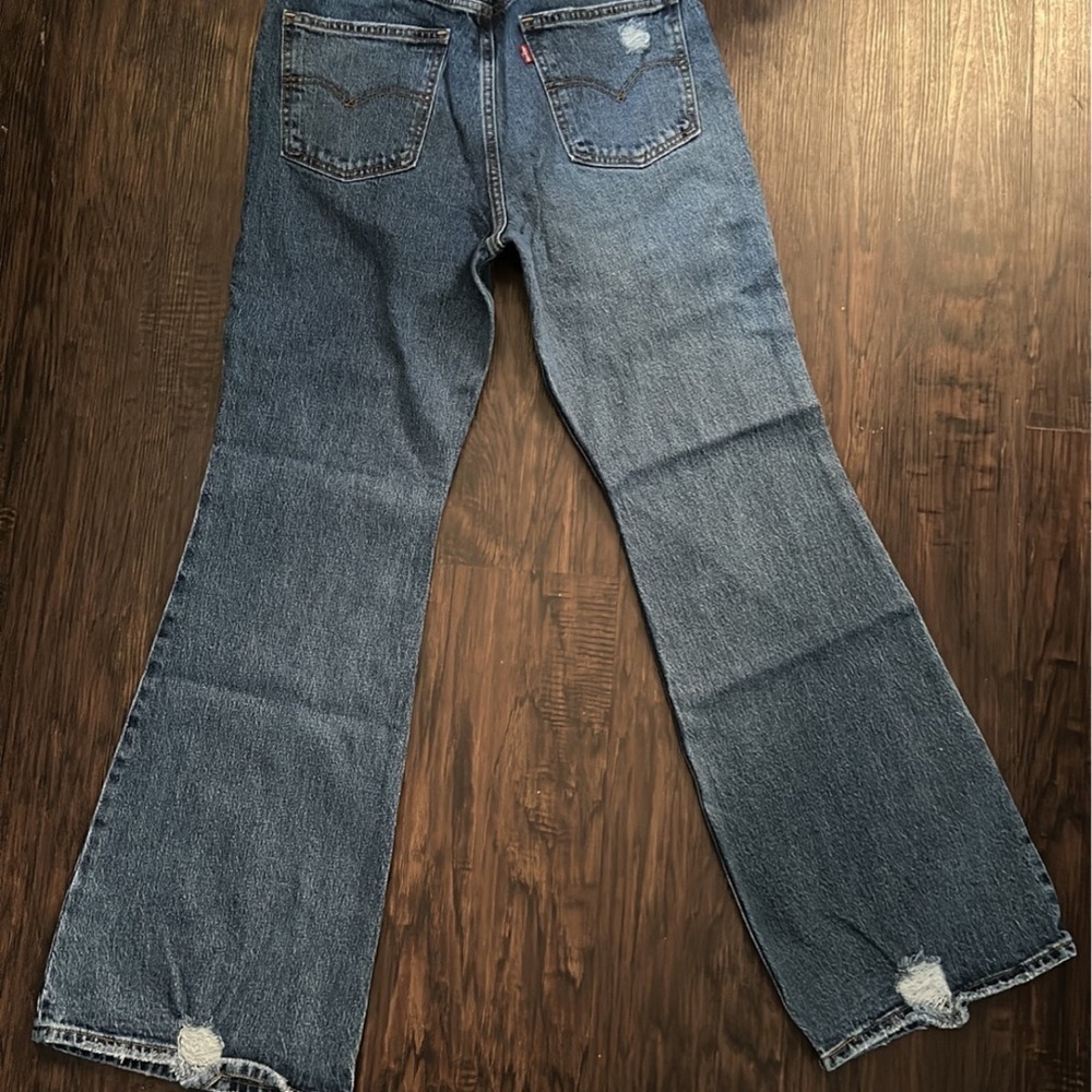 Levi’s 70s flares